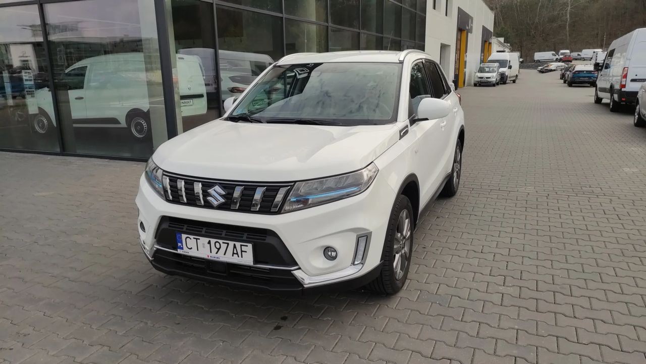 Nissan YAMA suzuki vitara